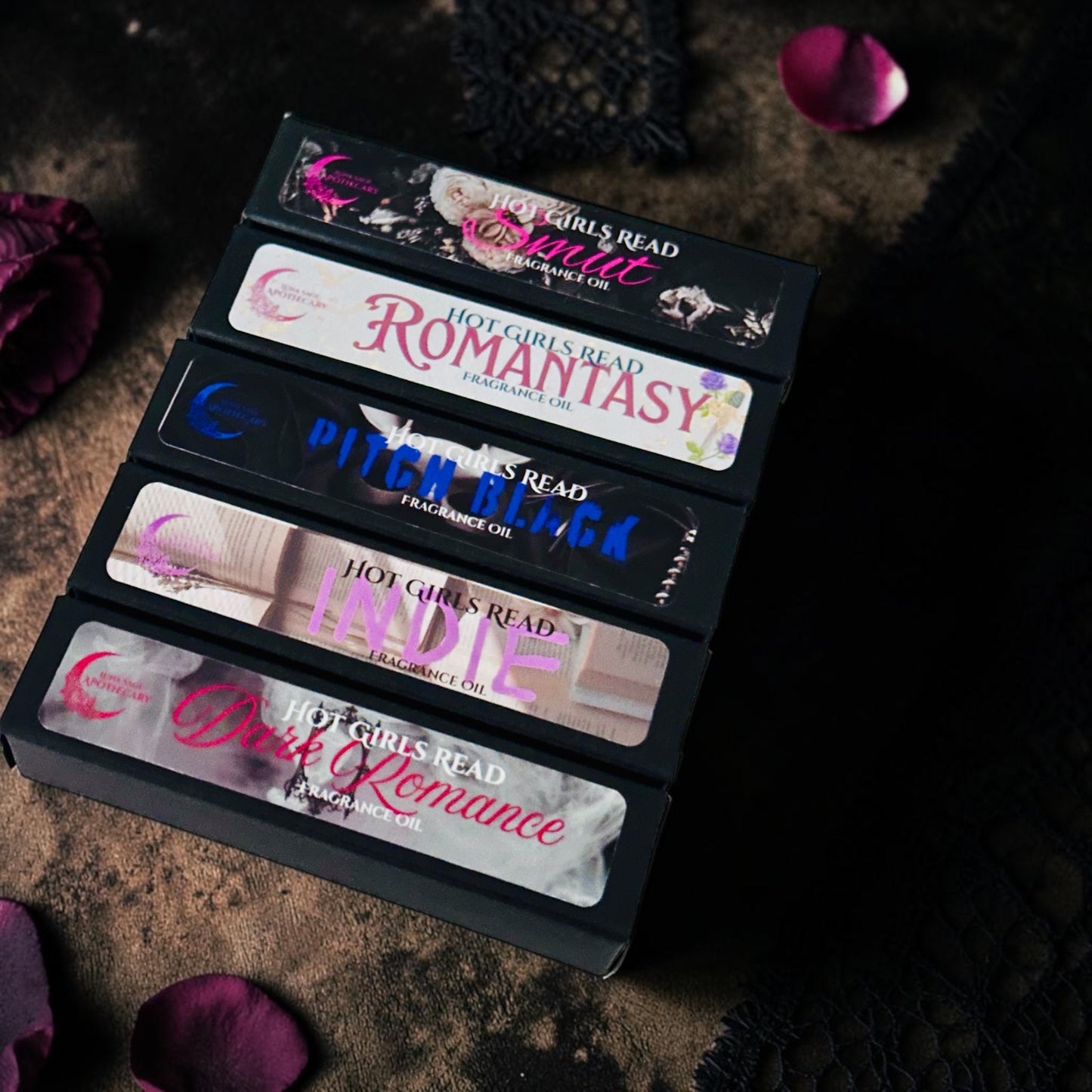 HOT GIRLS READ COLLECTION ™️